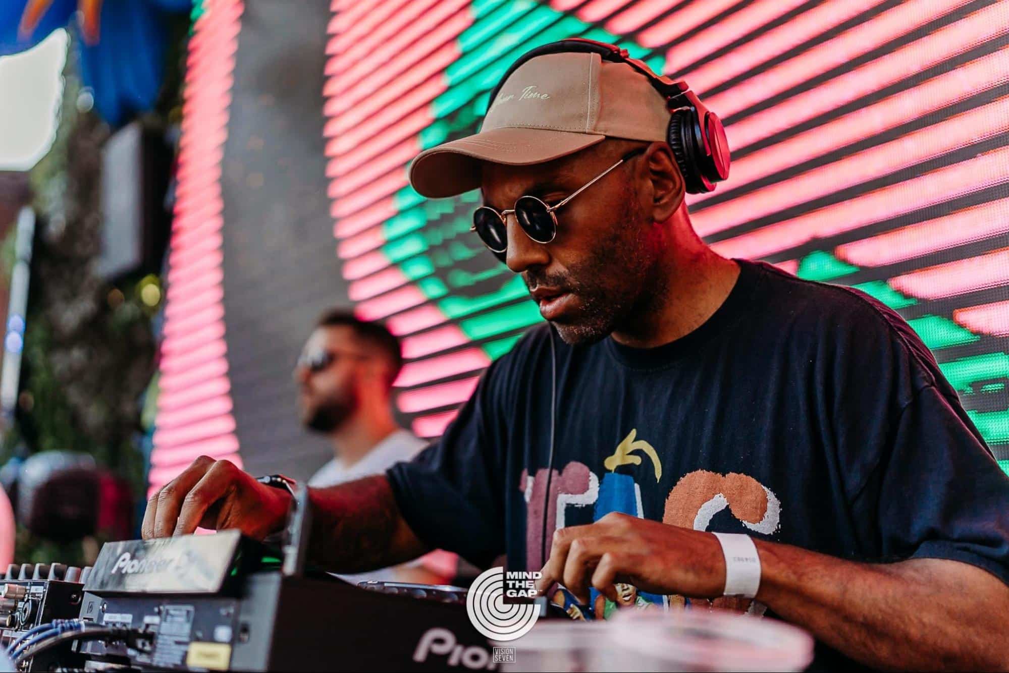 Get DJ Festival Gigs